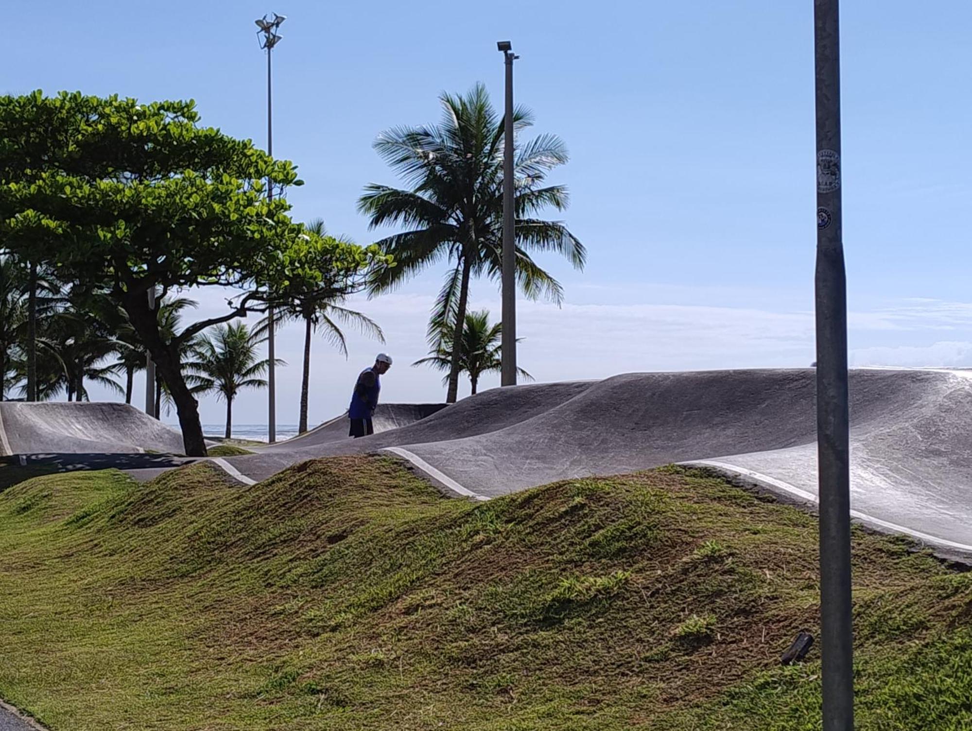 Apartamento Kitnets A 200 M Da *