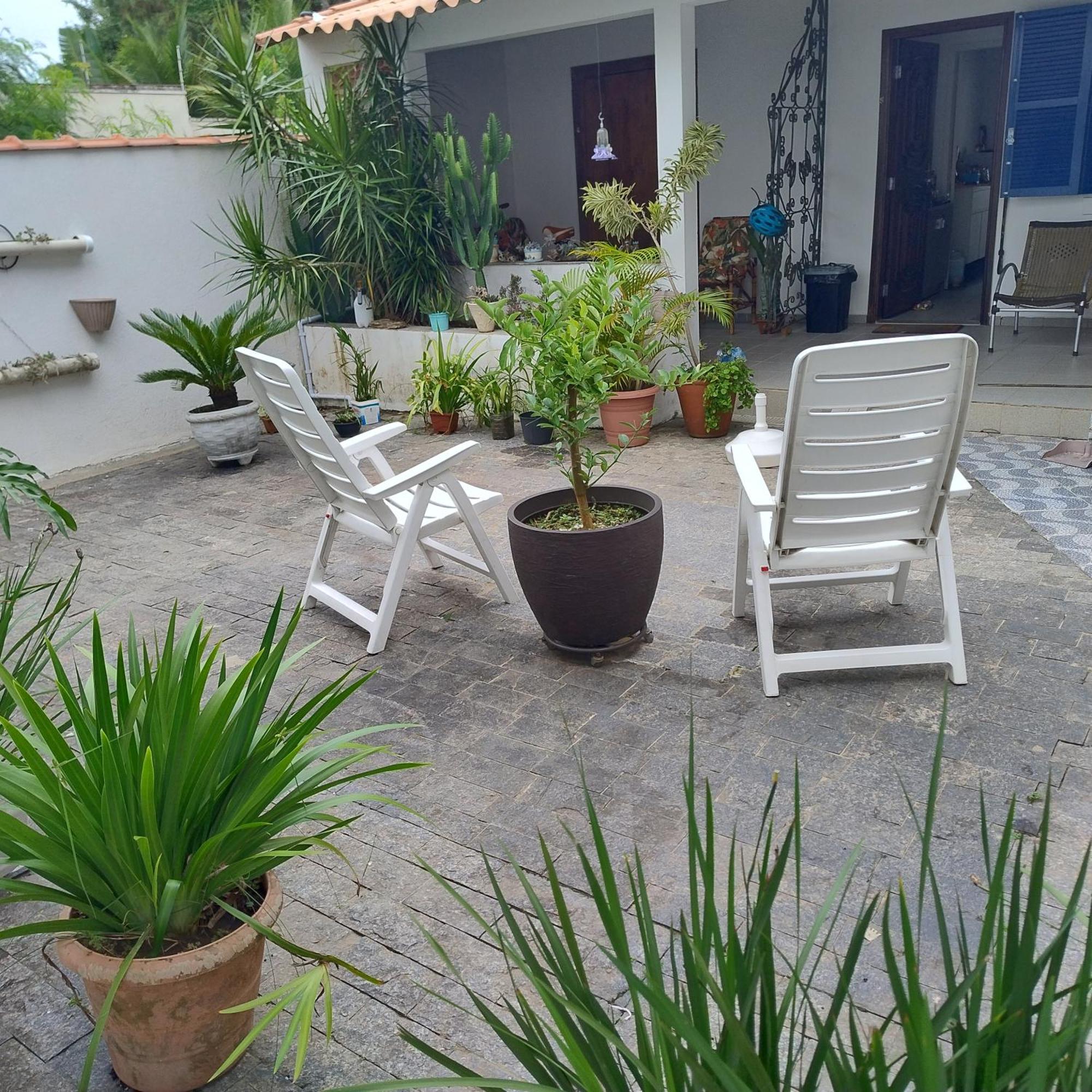 Kitnets A 200 M Da Apartment Peruibe